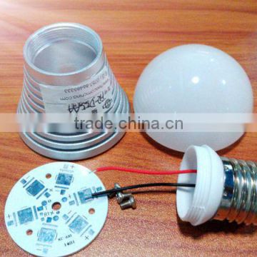 Aluminium LED light bulb heat sink/LED housing