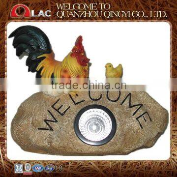 resin decorative rooster and chicken on stone with welcome and solar lamp garden decoration gift