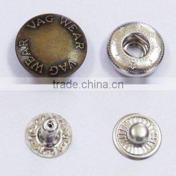 Metal clothes button