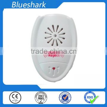 Ultrasonic and Electromagnetic Pest Repeller