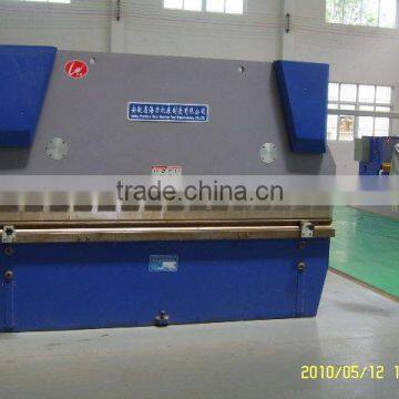 Hydraulic plate bender