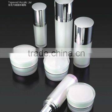 Empty acrylic cosmeitc lotion bottle with pump