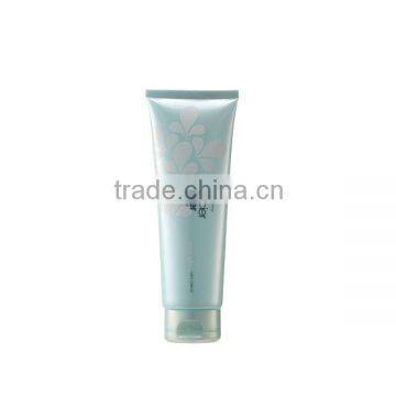 Aqua Whitening & nourishing Cleanser 100ml