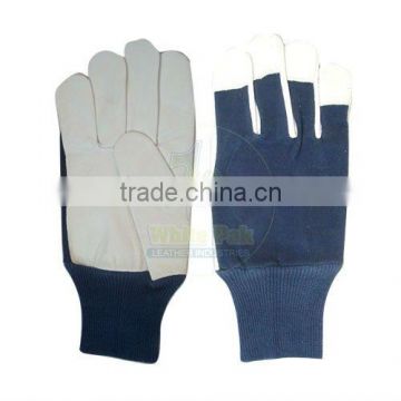 Assembing or Interlock Gloves