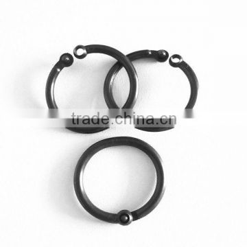 Superior Round Plastic Locking Rings for baby toy