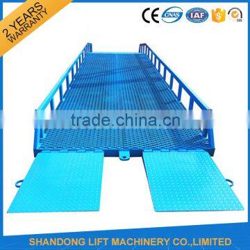 Used Adjustable Safety Chain Container Industrial Yard Ramp