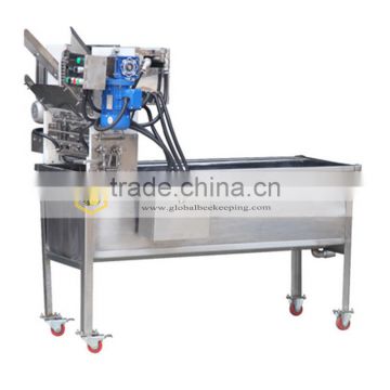High quality honey uncapping machine/honey filtering machine for beekeeping tool