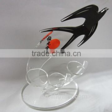 2014 new style swallow acrylic trophy display design