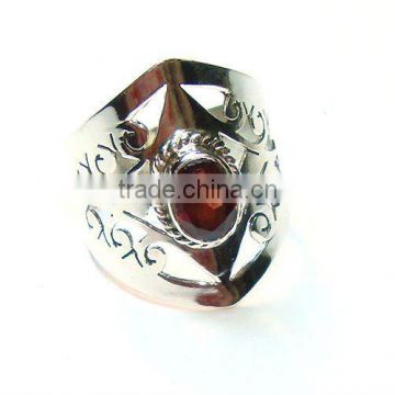 Sterling Silver Light Weight Garnet Ring