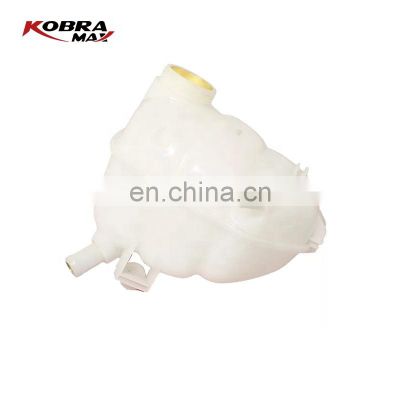 1304207 90499809 93360120 Coolant Expansion Tank For OPEL GM