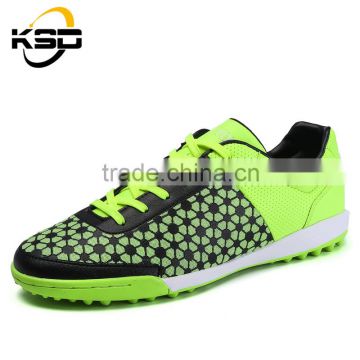 Factory of new style cheap wholesale comfortable movement men's football shoes
