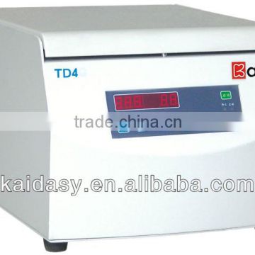 Small benchtop Clinical Centrifuge TD4