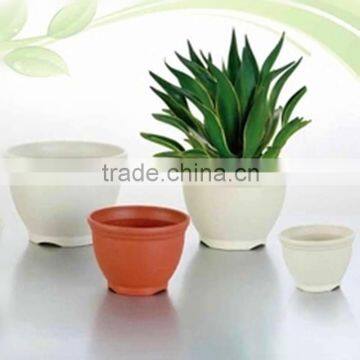 bright clolor plastic flowerpot