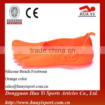 2015 silicone custom hot sale beach shoes in China