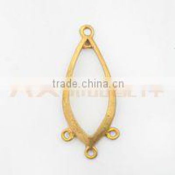 New design decorative various shapes and designs metal custom charm pendants