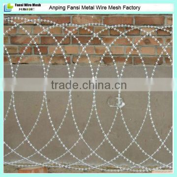 Made in China concertina hot dipped razor wire fencing