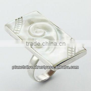 Rectangular Mother Of Pearl Ring Carved & Silver