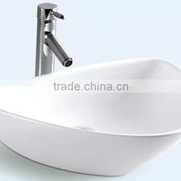 Y122A Art Basins; Triangle Single Faucet Hole Handmade Self Rim White Color Basin