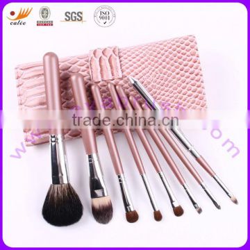 Lovely Design Travel Makeup Cosmetic Brush Set in 18 pcs