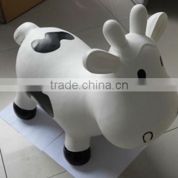 Inflatable kids jumping animal toys diairy cow