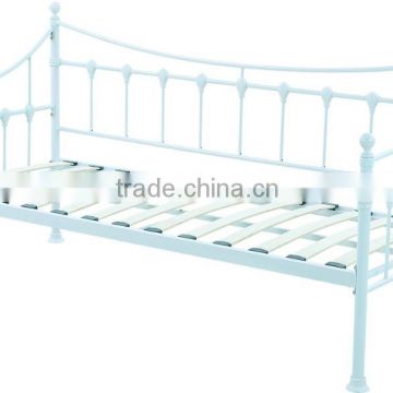 Hot sale simple elegent cheap metal day bed