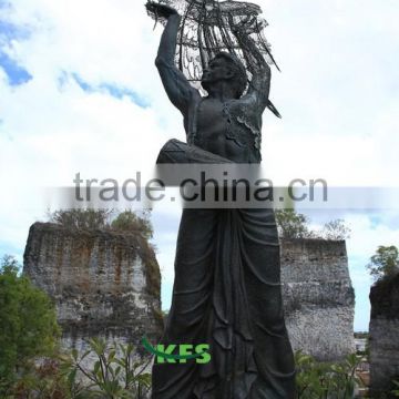 Bronze king of eagle garden statue