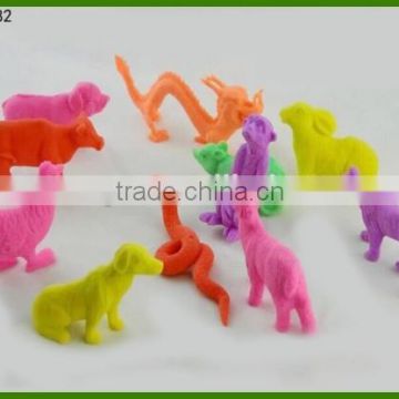 2015 Novelty Chinese Zodiac Water Growing Toys In Wholesale