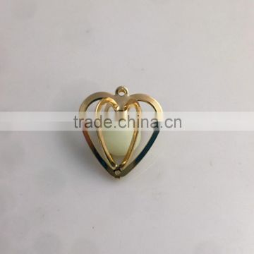 Copper Locket Hollow Statement Luminous Glowing Stone Pendants Necklace Small Initial Pendant Necklace Wholesaler