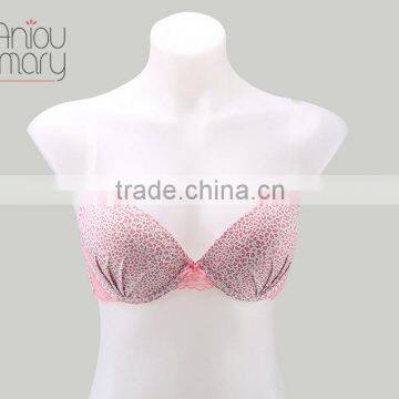 Ladies Bacis Bra with invisible strape