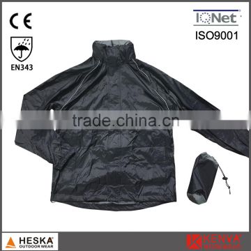 Convenient lightweight waterproof nylon mens rain jacket