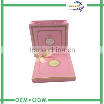 Luxury Custom Decorative Chocolate Boxes /Wedding Candy Box With Inner Padding