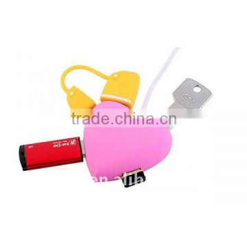 Pink Heart 4 Port USB 2.0 HUB