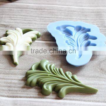 Customed Leaf Shape Cake Mold , Silicone Banana Leaf Shape Baking Mold
