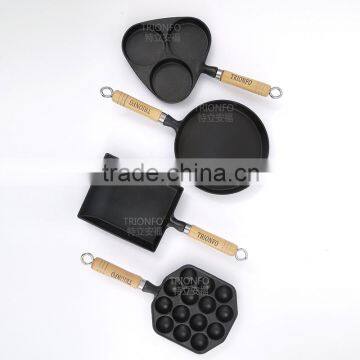 Mini cast iron divide pan with wooden handle set