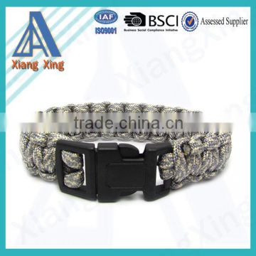 High quality outdoor survival paracord bracelet with whistle