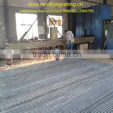 Steel Grating manufacturer and supplier in UAE & Qatar