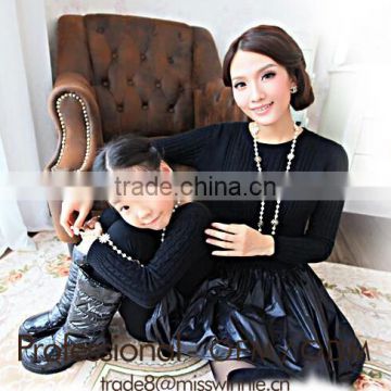 parents black long sleeve kintted dress girls and mother family matching wear