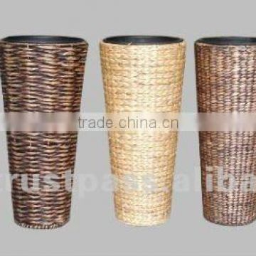 Round single flower pot , natural rattan and water hyacinth