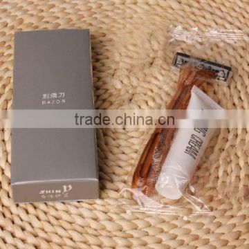 High quality best price disposable hotel razors with cream