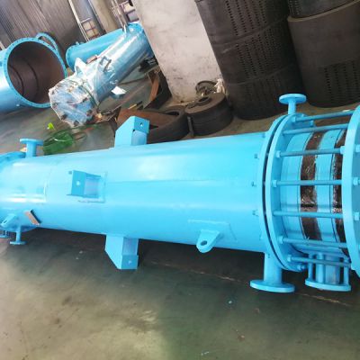 Cylindrical block hole type graphite  cooler for chlor-alkali industry