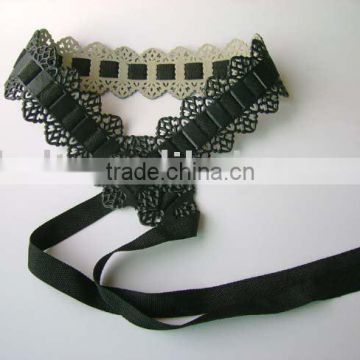 black fashion belt