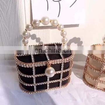 2021 Unique pearl beaded portable women hand bags diamond crystal ladies clutch bag evening  party  bags