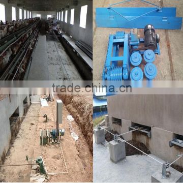 Battery chicken cage use automatic poultry manure scraper removal machine for chicken house