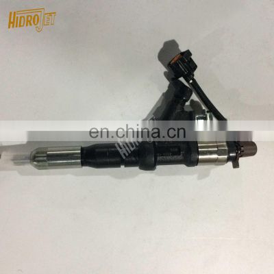 High quality engine spare parts fuel injector 095000-5226 for sale