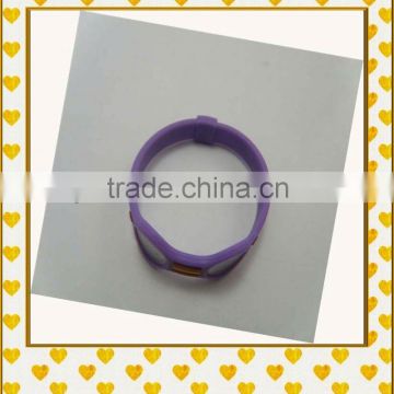 plastic dongguan hot sale silicone wristband