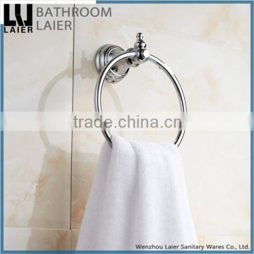 Ferreteria Zinc Alloy Chrome Finishing Bathroom Accessories Wall Mounted Towel Ring