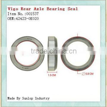 001537 toyota hilux rear axle bearing seal for toyta hilux vigo 42423-71010,42423-0K020