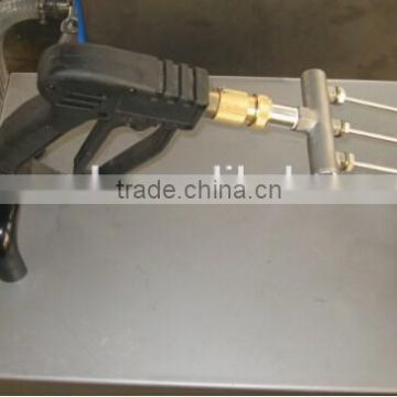Manual injector for beef