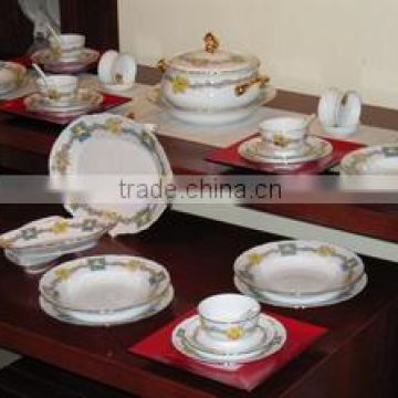 DINNING SET selecting attractive