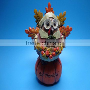 New design polyresin craft Turkey on the pumpkin for home decorations
